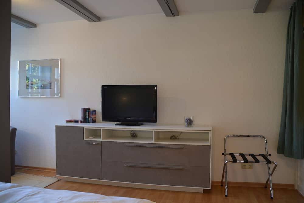 Ganze Wohnung, Liebevoll eingerichtete Ferienwohnung im denkmalgeschützten Fachwerkhaus. in Hameln, Weserbergland
