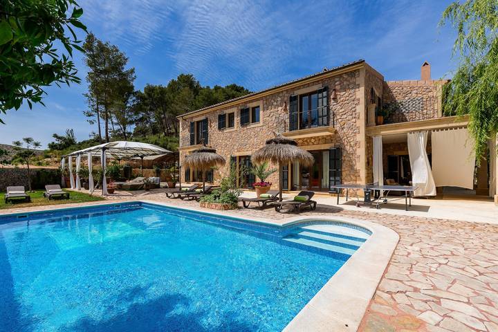 Maison de vacances pour 8 personnes, avec jardin dans Andratx