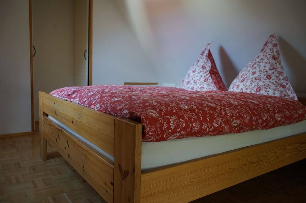 Ganze Wohnung, Neu !  Großzügige Wohnung auf 2 Stockwerken für 2-3 Personen in Baiersbronn, Nordschwarzwald
