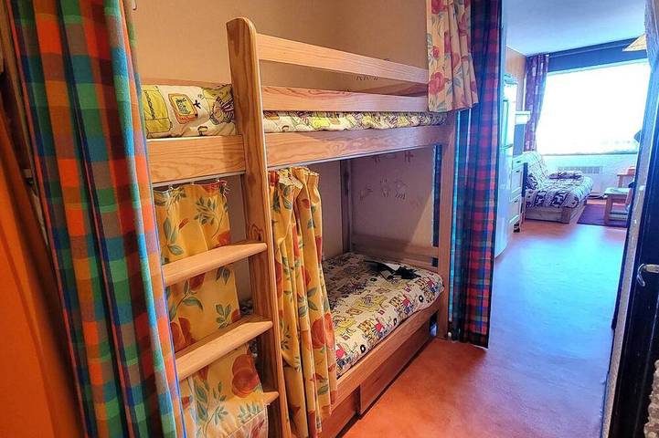 Ganze Wohnung, Studio ideal für 5 Personen, Terrasse, Nähe zu Ski und Wandern, Südseite, Saint-Michel-de-Chaillol in Saint-Michel-de-Chaillol, Nationalpark Écrins