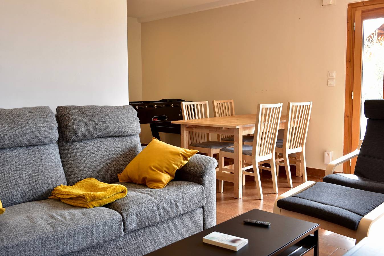Maison de vacances 'Le Gypaete' avec vue sur les montagnes, piscine privée et Wi-Fi in Challes-les-Eaux, Région de Chambéry