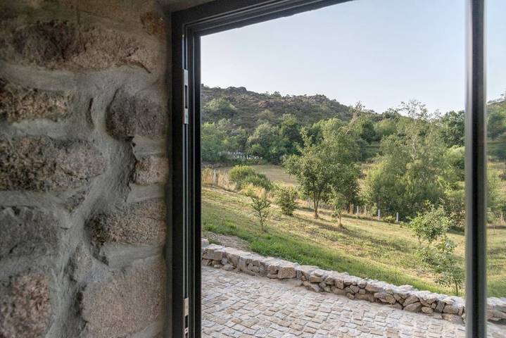 Location de vacances pour 6 personnes, avec jardin et vue à Castro Laboreiro - 4