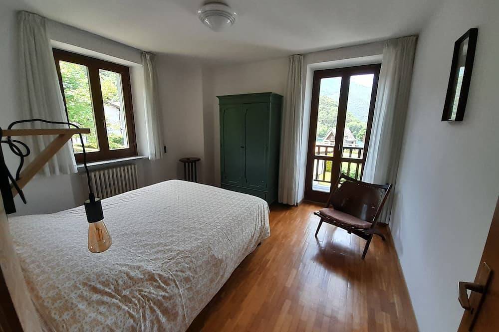 Einzelhaus mit Seeblick und Garten in Ledro, Ledrosee