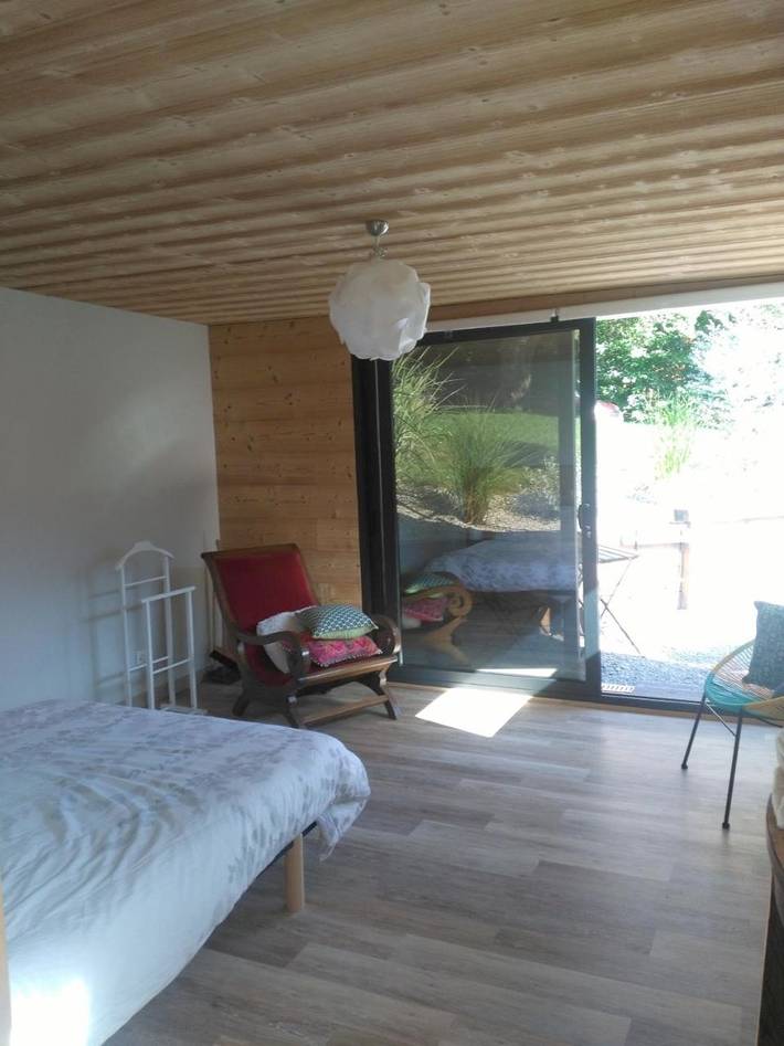 Maison d’hôte pour 2 personnes, avec vue ainsi que vue sur le lac et jardin dans Parc naturel régional du Massif des Bauges - 3