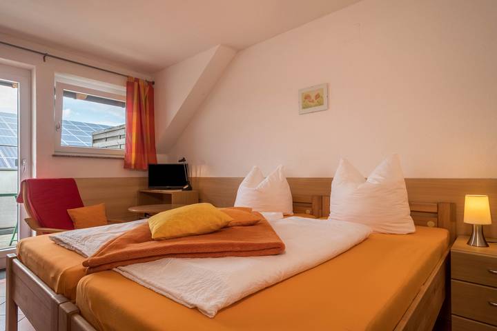 Entire apartment, Cosy Holiday Apartment “Meersburg” on Farm near Lake Constance in Neukirch, Region Bodensee-Oberschwaben