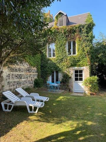 Location de vacances pour 6 personnes, avec vue et jardin, animaux acceptés à Sainte-Adresse