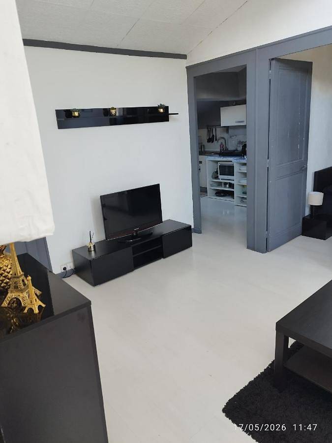 Appartement entier, Charmant T3 au Cœur de Grenoble in Grenoble, Isère