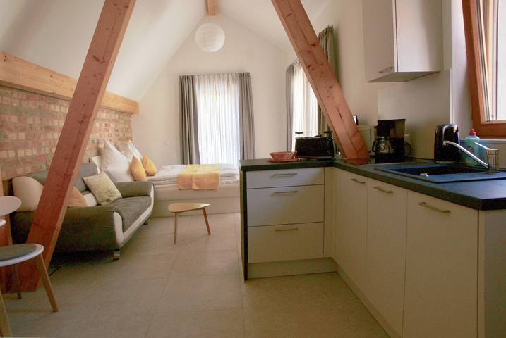 Ganze Ferienwohnung, Gästehaus Herzig - Ferienwohnung 3, 59 qm, max. 2 Personen in Breisach - Oberrimsingen, Breisach am Rhein