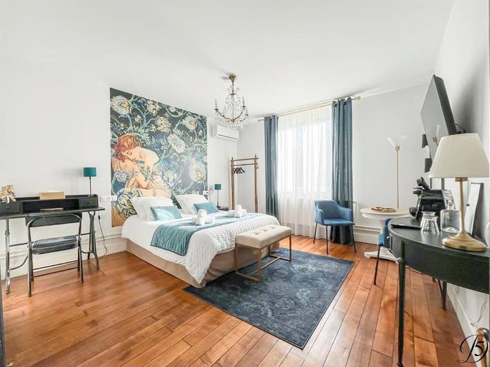 Chambre d’hôte pour 2 personnes, avec terrasse et vue