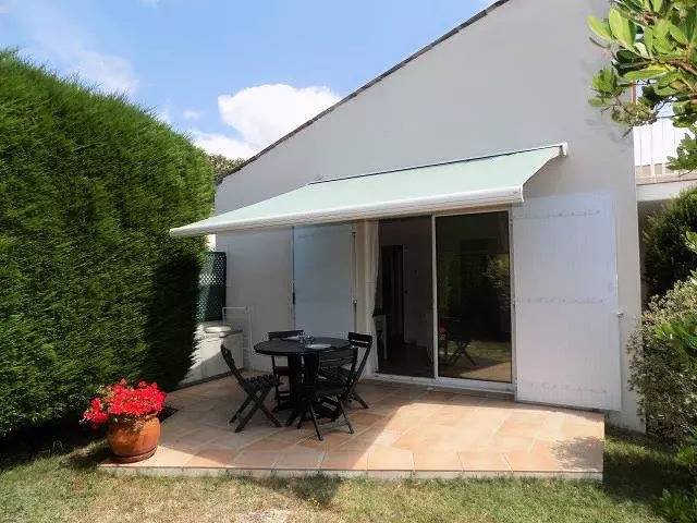 Villa pour 2 personnes, avec Terrasse et Jardin en Charente-Maritime
