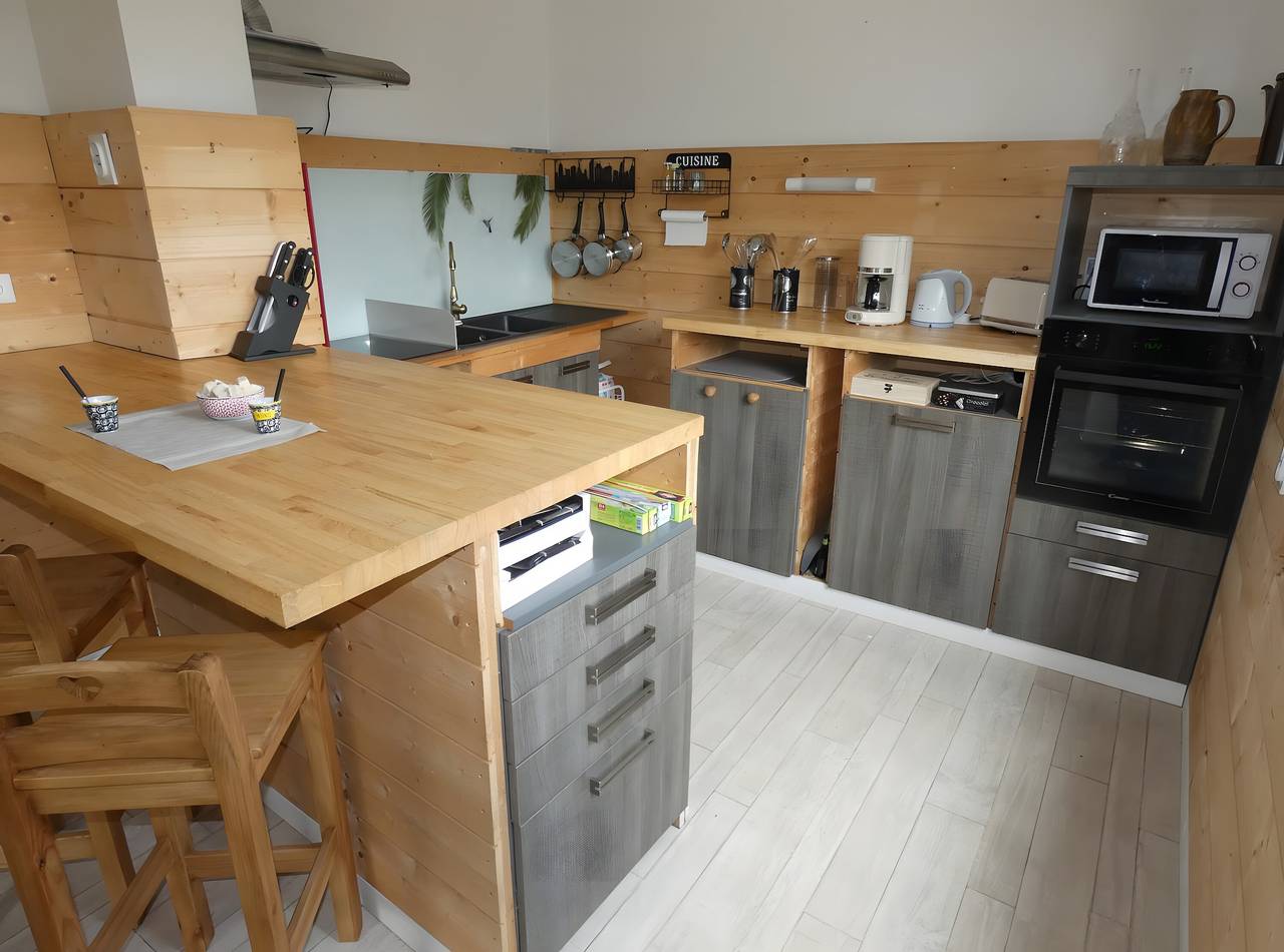 Ferienhaus 'Maison L'arrieulat' mit Bergblick, Gemeinschaftsterrasse und Wlan in Argelès-Gazost, Französische Pyrenäen