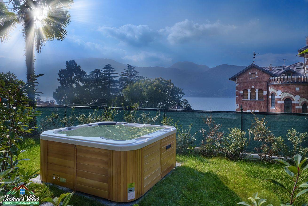 Appartamento intero, Apt. in Villa Bianca (Pvt hot tub) A/C - Pool  in Lierna, Lago di Como
