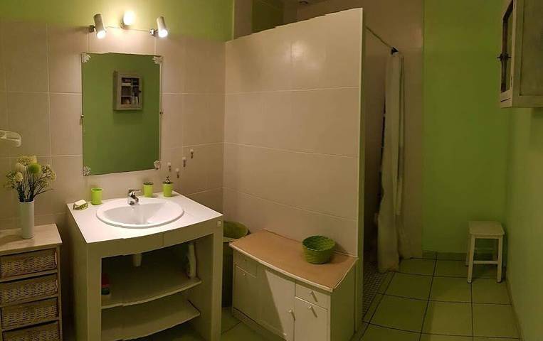 Gîte pour 8 personnes, avec jardin et terrasse, animaux acceptés à Andernos-les-Bains - 4