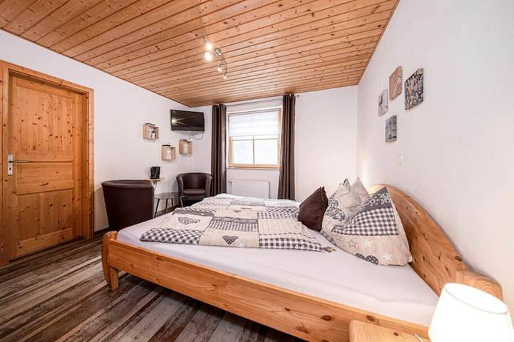 Vakantiewoning voor 2 personen, met sauna en tuin in Tannheim