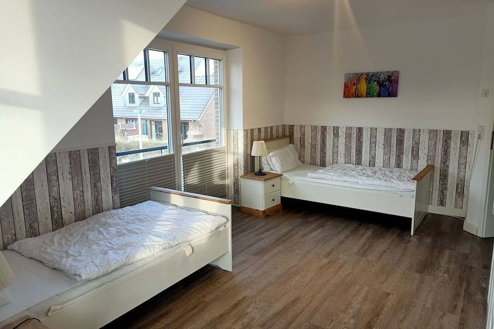 Wohlfühloase für 8 Personen mit Sauna und Whirlpool in St. Peter-Ording, Eiderstedt