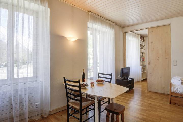 Gîte pour 4 personnes, avec balcon, animaux acceptés dans Office De Tourisme De Chamonix - 2