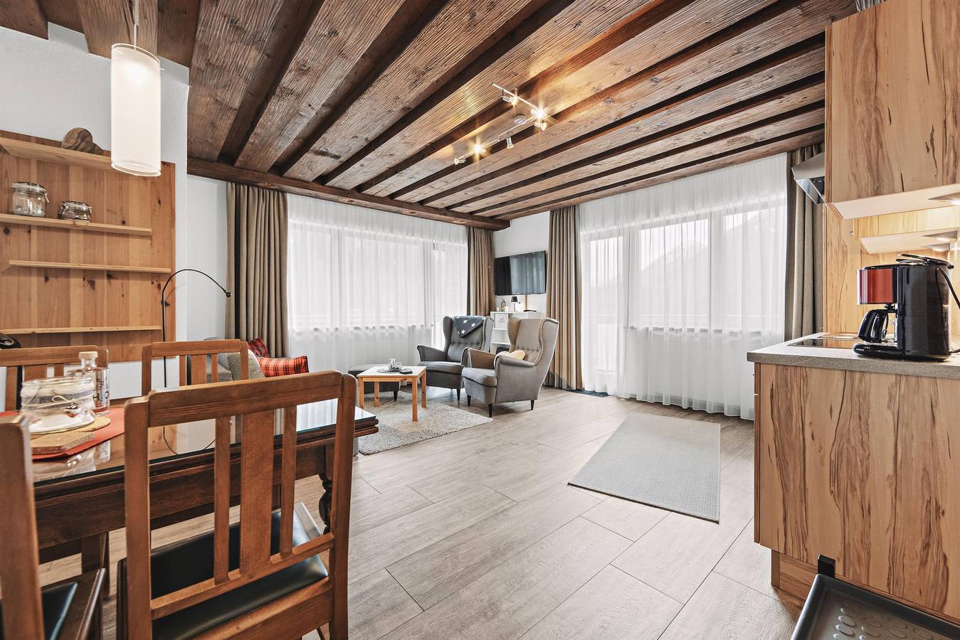 Entire holiday apartment, Top 2 - Platte, non refundable in Hochoetz, Oetz