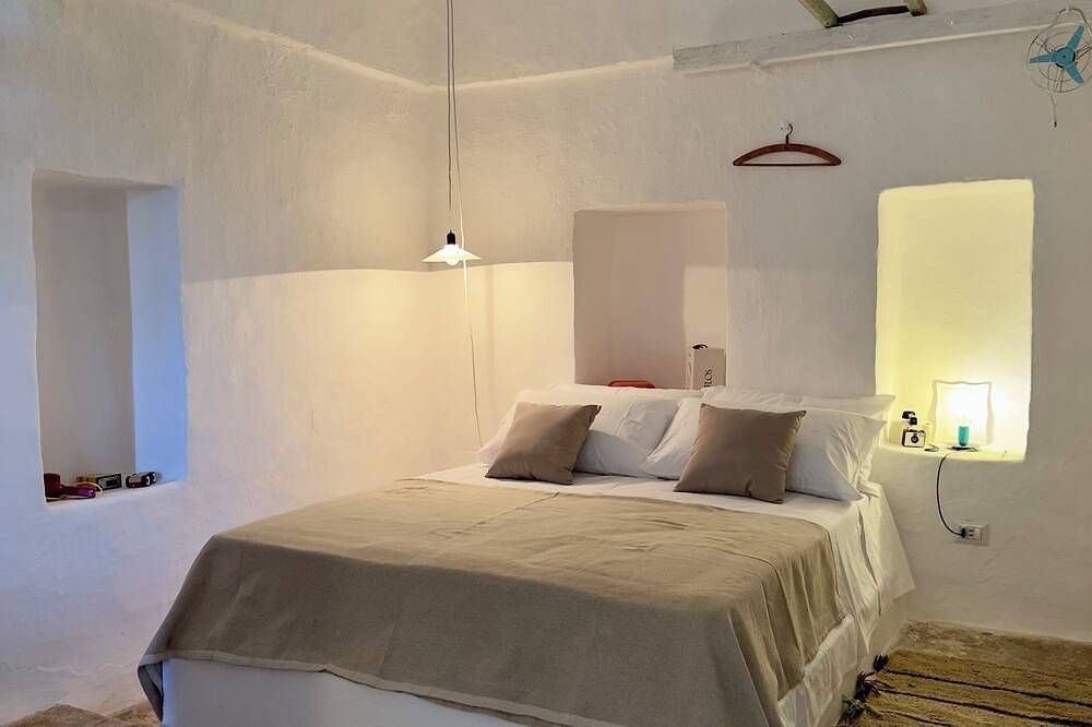 Casanu ostuni in Carovigno, Salento