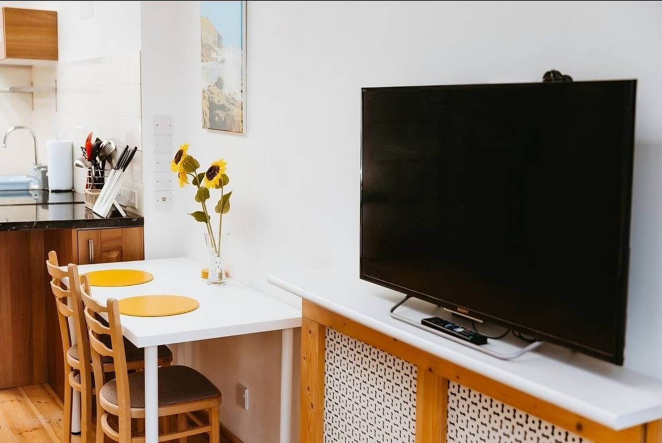 Ganze Wohnung, Light and airy with parking nearby in Bath, Bath & Nord Ost Somerset