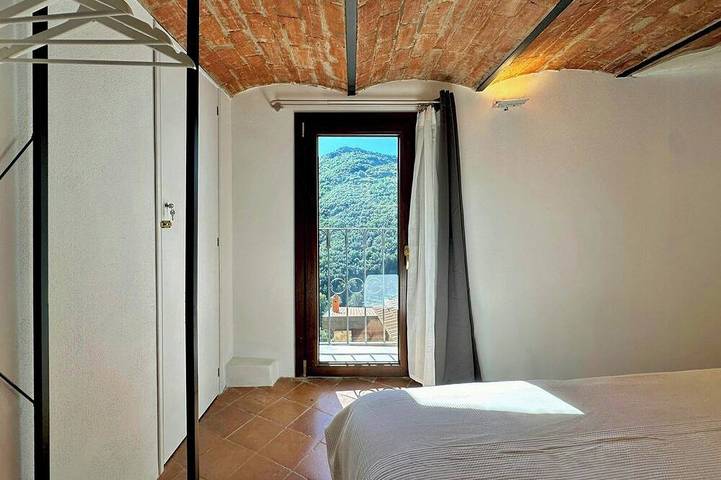 Casa in pietra ristrutturata ad Apricale con bagno turco in Apricale, Alpi Liguri