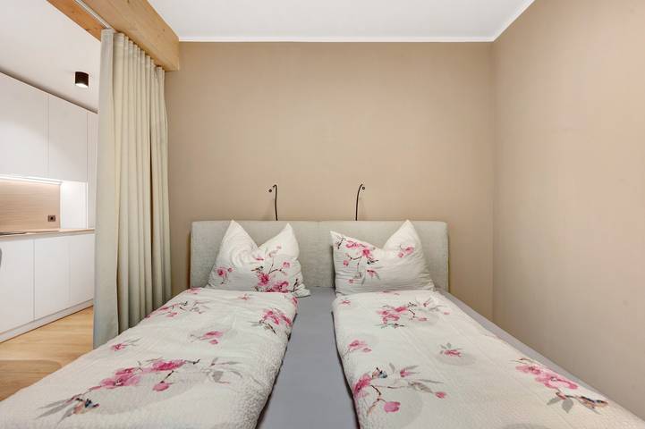 Estúdio inteiro, Apartamento 'Heidi' com jardim partilhado e Wi-Fi in Nova Ponente (Bolzano), Nova Ponente