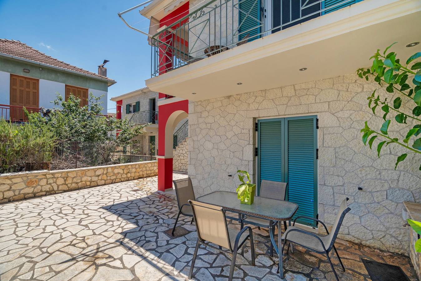 Entire apartment, Apartment 'By The Sea 2' with Private Garden in Katomeri, Meganisi