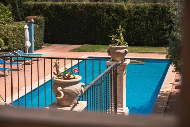 Appartamento per 4 persone, con piscina e giardino nonché panorama in Acireale