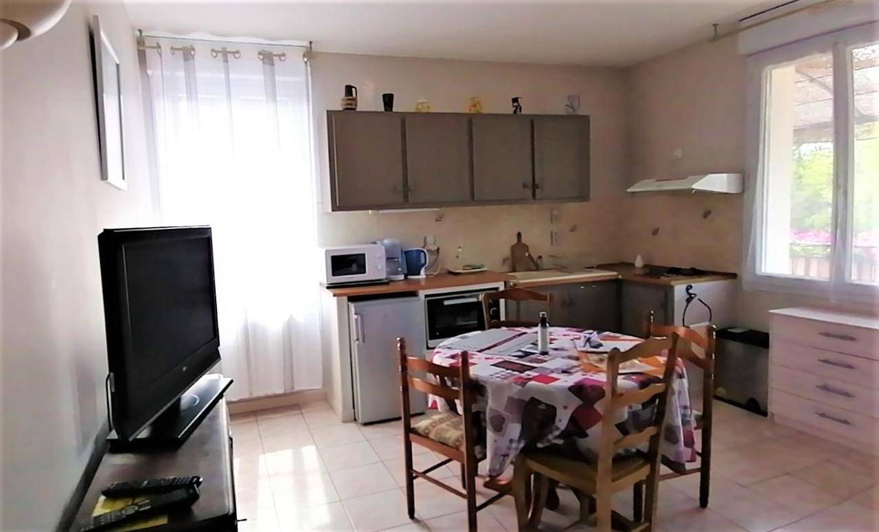 Appartement entier, Gîte le Micocoulier in Valréas, Enclave de Valreas