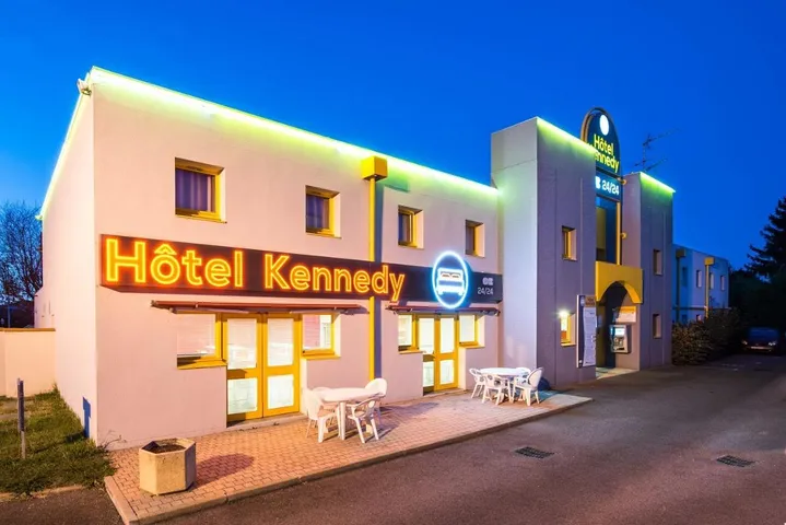 Hotel para 3 personas, con terraza, Se admiten mascotas - 1