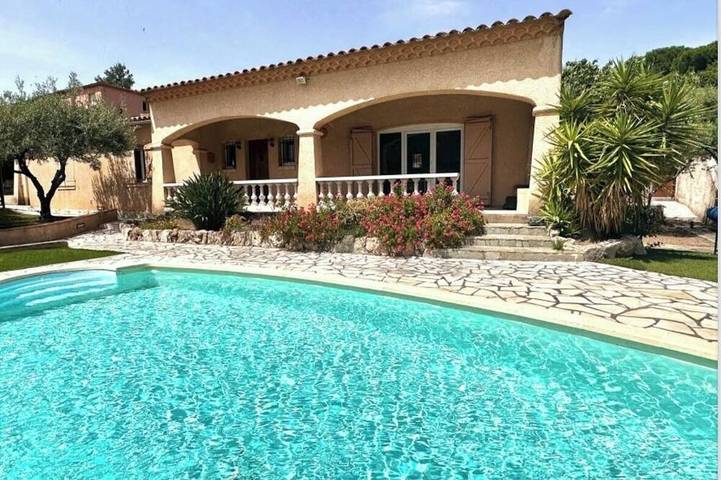 Holiday rental for 8 people, with Pool in Sainte-Maxime