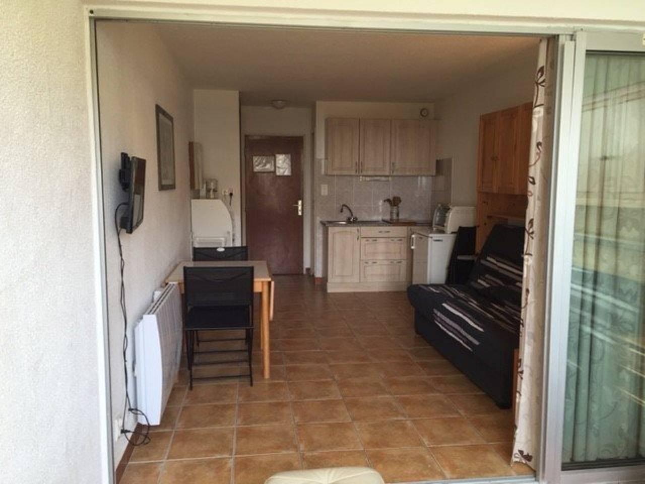 Estudio entero, Estudio tranquilo 4 pers cerca de la playa, aparcamiento privado in Le Barcarès, Côte d'Améthyste