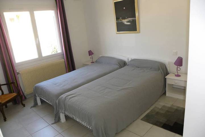 Location de vacances pour 6 personnes, avec Terrasse et Jardin dans Gare De Bandol - 3