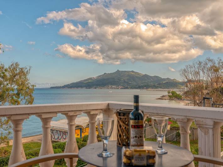 Διαμερίσματα διακοπών για 3 άτομα, με μπαλκόνι στη Ζάκυνθο (πόλη)