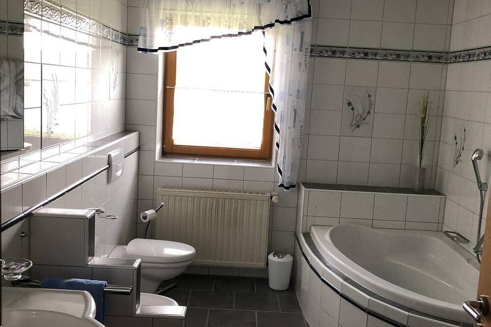 Ganze Wohnung, Idyllische Ferienwohnung in der Fränkischen Schweiz in Betzenstein, Frankenalb
