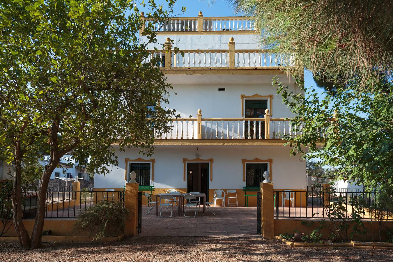 Villa Los Pinos con Piscina, Wi-Fi, A/A, Terraza y Jardín in Marchena, Provincia de Sevilla