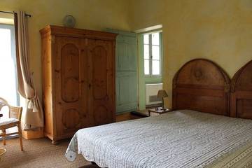 Gîte pour 2 Personnes dans Roussillon, Parc naturel régional du Luberon, Photo 1