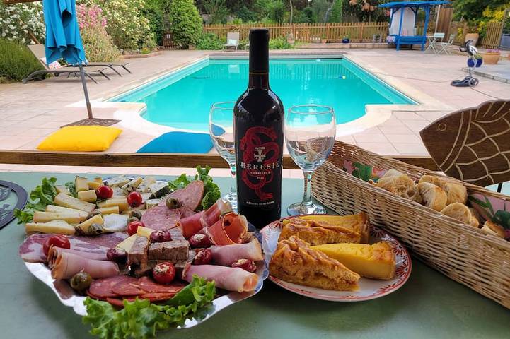 Chambre d’hôte pour 4 personnes, avec piscine et jacuzzi - 1