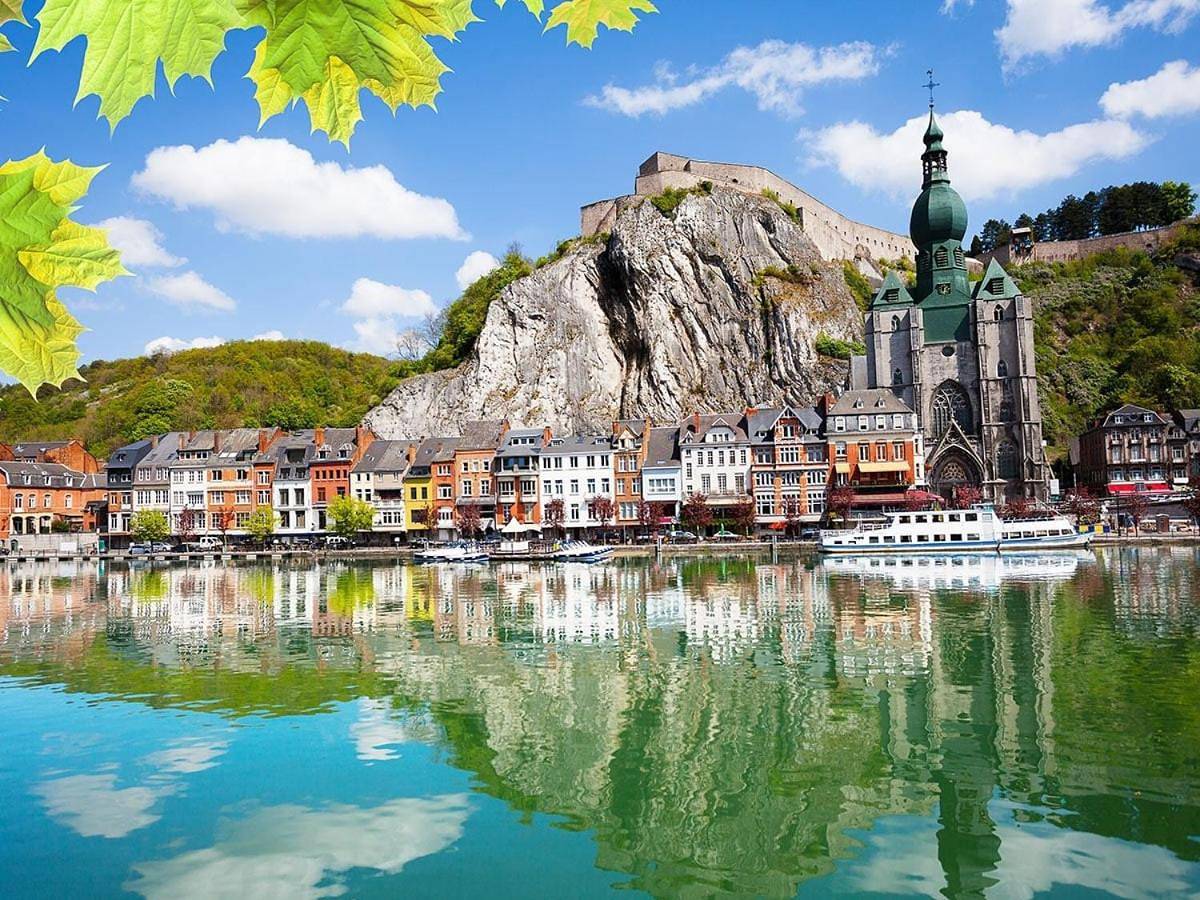 Geheel appartement, One-Bedroom Apartment in Dinant, Regio Namur