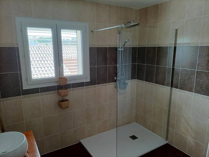 Gîte pour 2 personnes, avec piscine ainsi que jardin et terrasse à Saint-André-de-Sangonis - 4