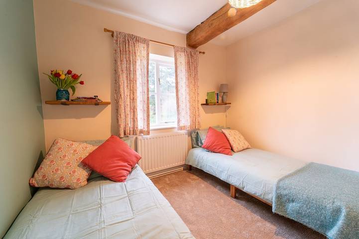 Historic Farmhouse Stay near Oxford in Oxfordshire