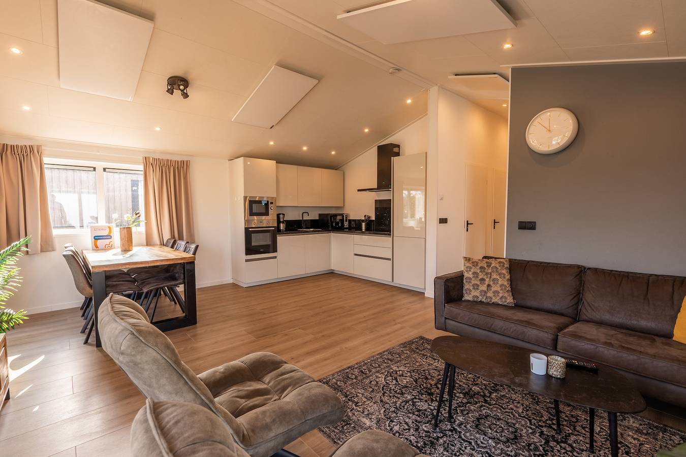 Vakantiepark Aan de Maas — Gelderse Lande | 6 Personen in Kerkdriel, Betuwe