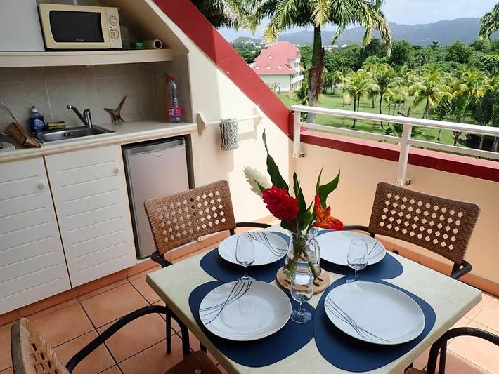 Gîte pour 4 personnes, avec bassin pour enfant et jardin ainsi que vue et piscine à Sainte-Luce - 4