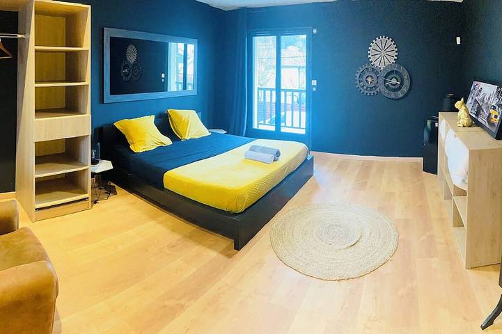Beautiful house with jacuzzi !!! in Cenon, Bordeaux und Umgebung
