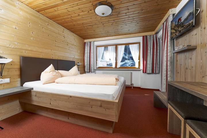 Ganze Ferienwohnung, Appartement Nr. 1 in Weißkamm, Sölden (Österreich)