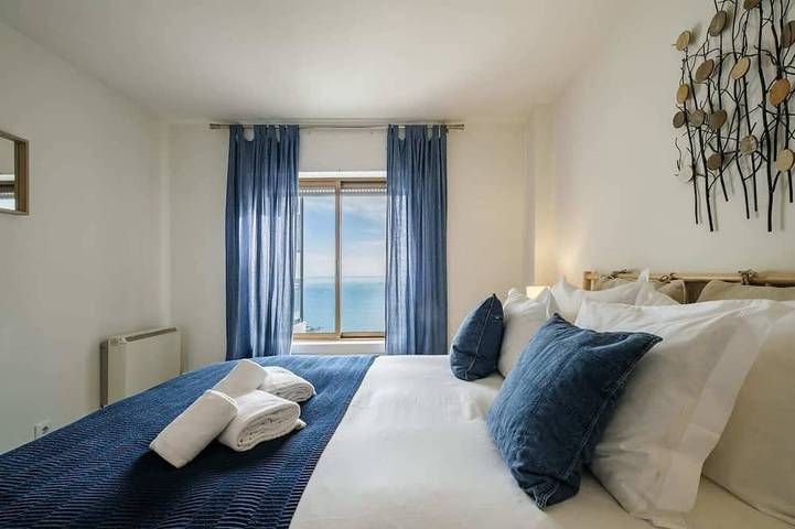 Ganze Wohnung, Atemberaubend in den Wolken 4 Br apt, schläft bis zu 10 - Atemberaubende Aussicht in Cascais e Estoril, Costa de Lisboa