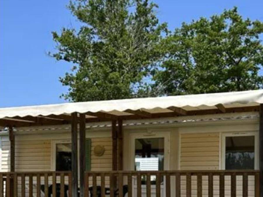Camping Les Pins du Soleil - Mobilhome 4 personnes - Mobil-Home 2 Chambres 4 Personnes Clim Tv Tc in Saint-Paul-lès-Dax, Région de Dax