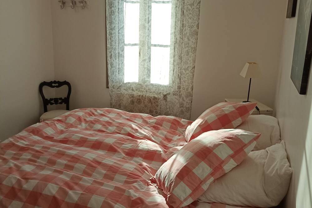 Charming house in a quiet location for a family holiday. in Toulon, Toulon region