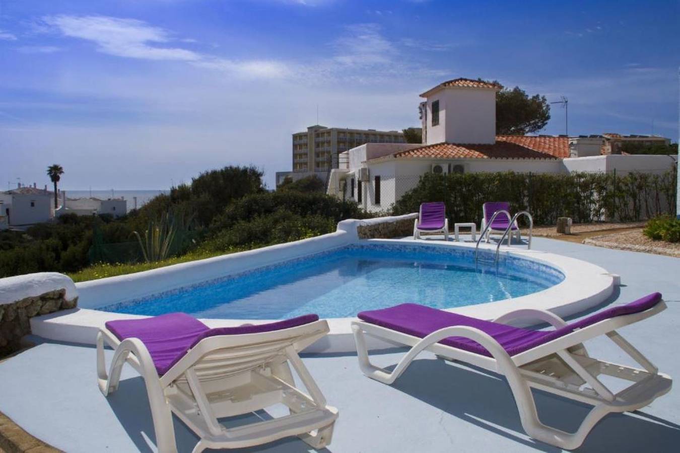 Entire apartment, Apto. Blue Beach Calan Turqueta by Escape Home in Cala Blanes, Ciutadella