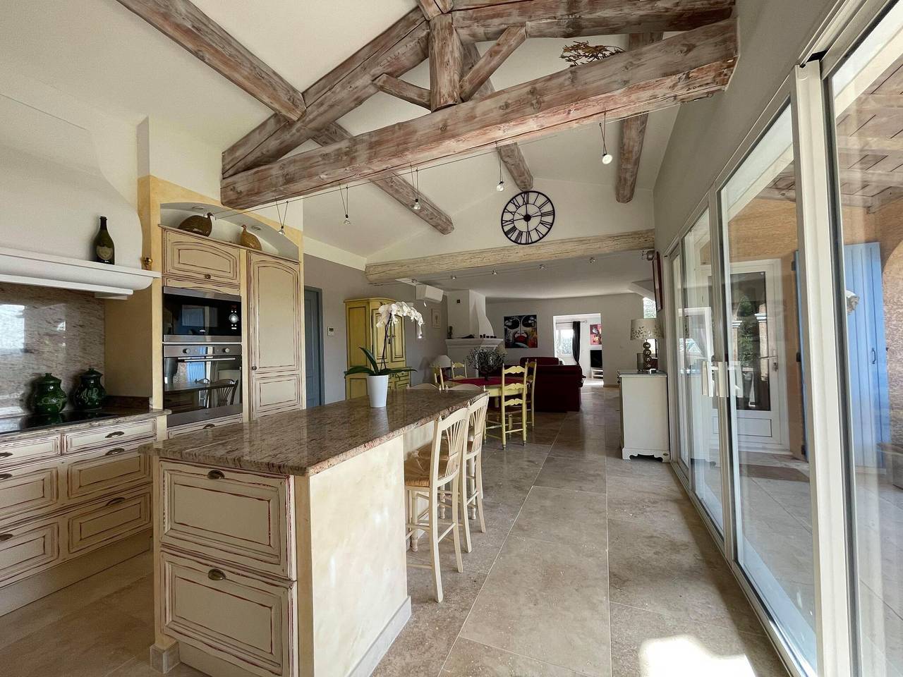 Villa in Roquemaure mit Privatpool in Roquemaure, Nimes und Umgebung