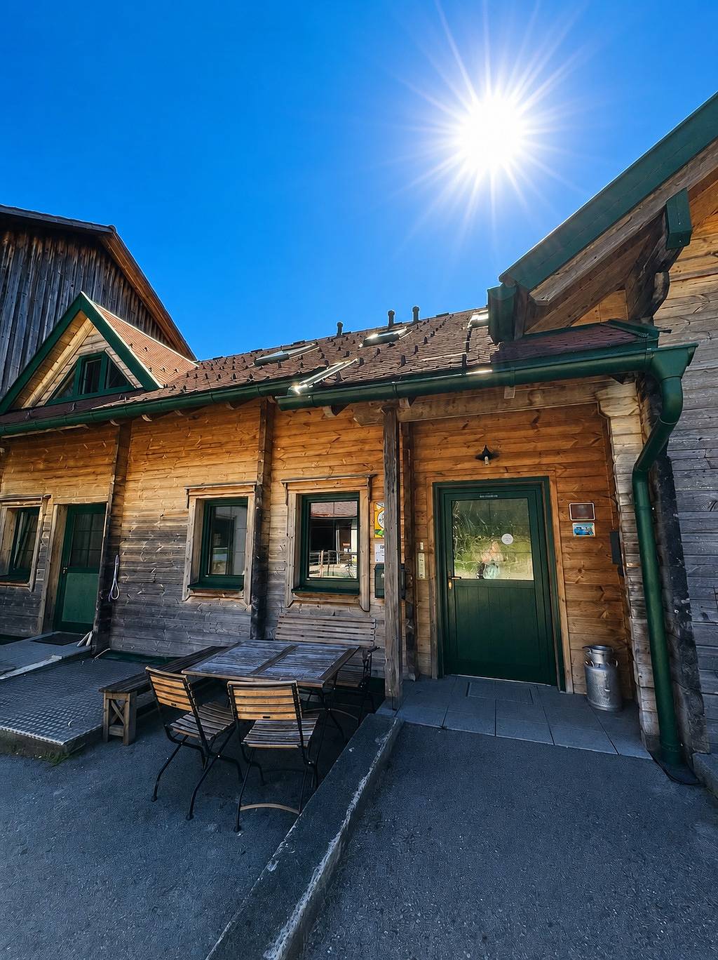 Biohof Herdengl - Ferienwohnung 1 (100qm) mit 3 Schlafräumen und großer Wohnküche in Lunz am See, Mostviertel Region